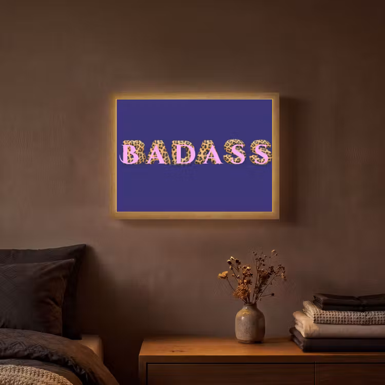 Badass - Panterpint - Schaduw - Roze Light Box met batterij (Wandlamp) middel -sfeer4