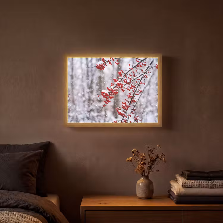 Bessen - Takken - Sneeuw - Winter - Kleurrijk Light Box met batterij (Wandlamp) middel -sfeer4