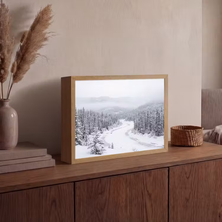 Rivier - Bevroren - Landschap - Winter Light Box met batterij (Wandlamp) middel -sfeer2