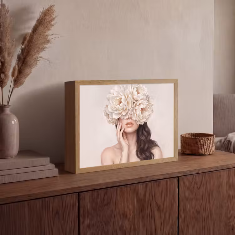 Gezicht - Pioenrozen - Crème Light Box met batterij (Wandlamp) middel -sfeer2