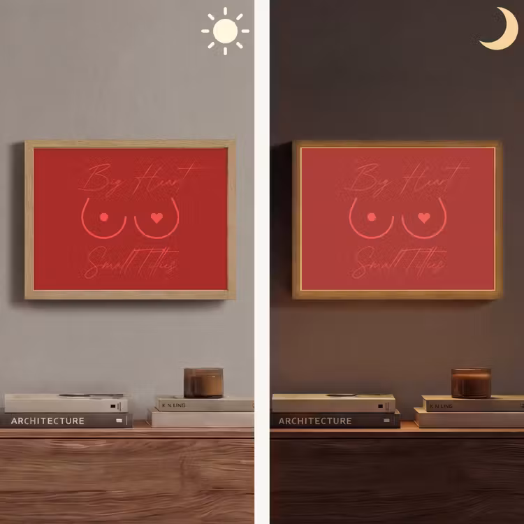 big heart small titties - Hart - Rood Light Box met batterij (Wandlamp) middel -sfeer3