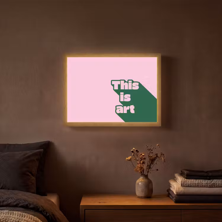Groen - Teskt - This is art - Roze Light Box met batterij (Wandlamp) middel -sfeer4