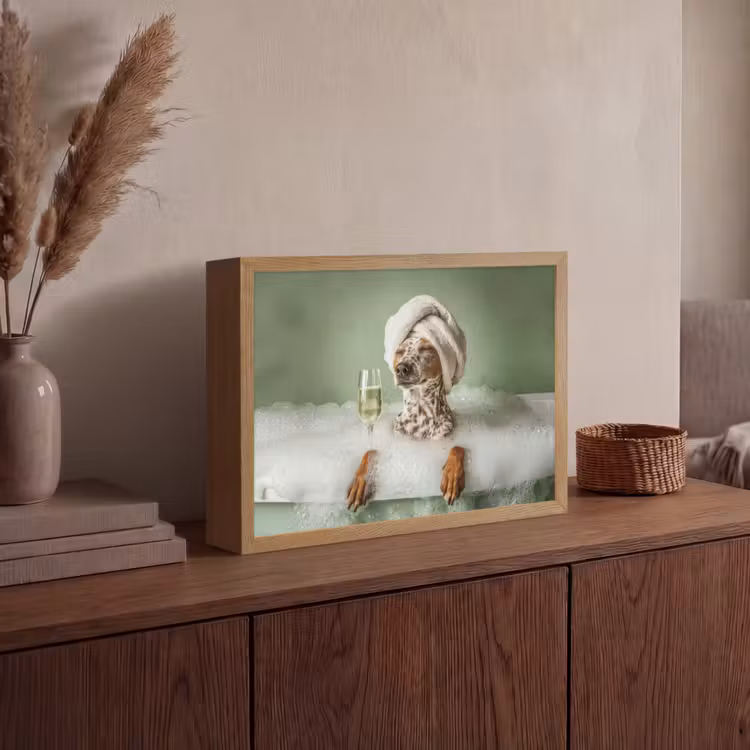 Hond - Bad - Champagne - Handdoek Light Box met batterij (Wandlamp) middel -sfeer2