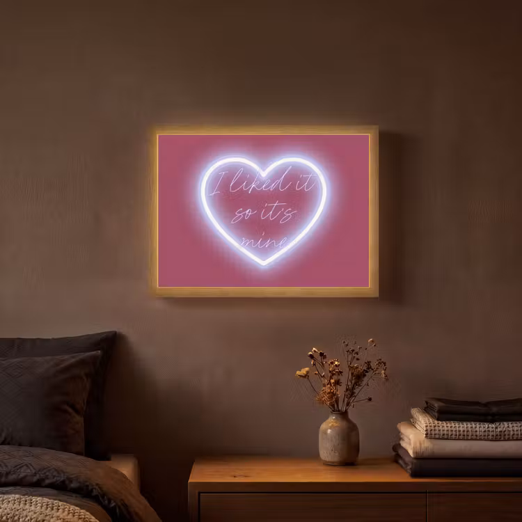I liked it so it's mine - Neon hart - Roze Light Box met batterij (Wandlamp) middel -sfeer4