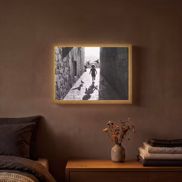 Kind - Vogel - Straat - Zwart-wit - Spelen Light Box met batterij (Wandlamp) middel -sfeer4