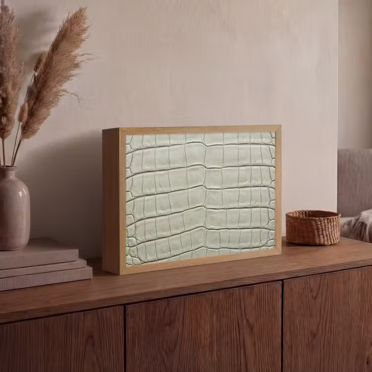 Krokodillenleer - Schubben - Groen Light Box met batterij (Wandlamp) middel -sfeer2
