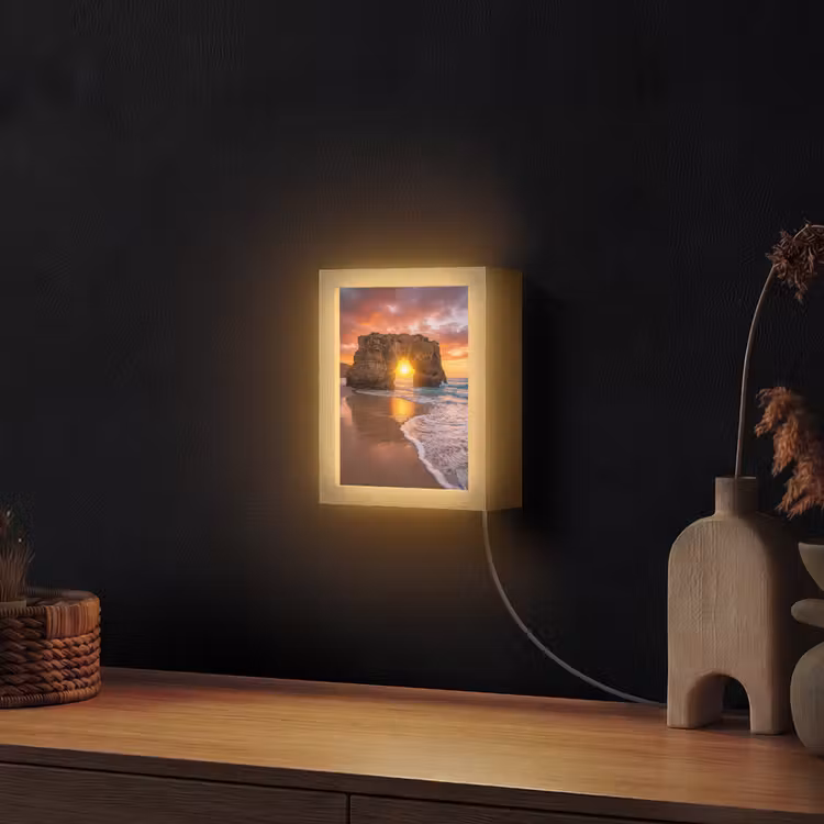 Kust - Rots - Zonsondergang - Zee - Natuur Light Box met kabel (Wandlamp) klein -sfeer1