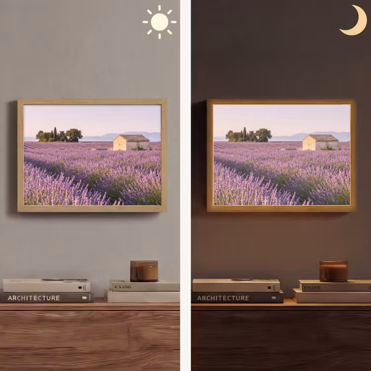 Lavendel - Landschap - Sereen - Paars Light Box met batterij (Wandlamp) middel -sfeer3