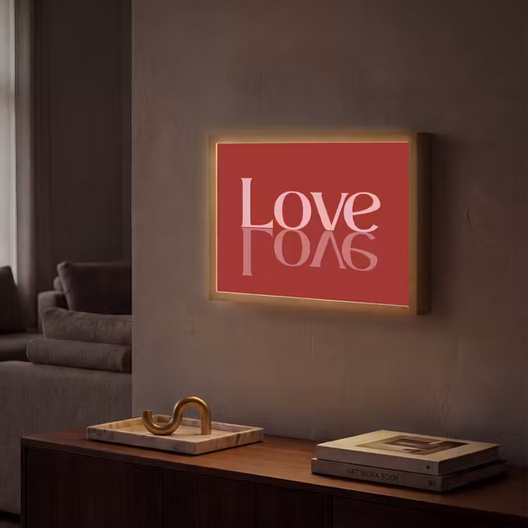 Love - Spiegeling - Rood Light Box met batterij (Wandlamp) middel -sfeer1