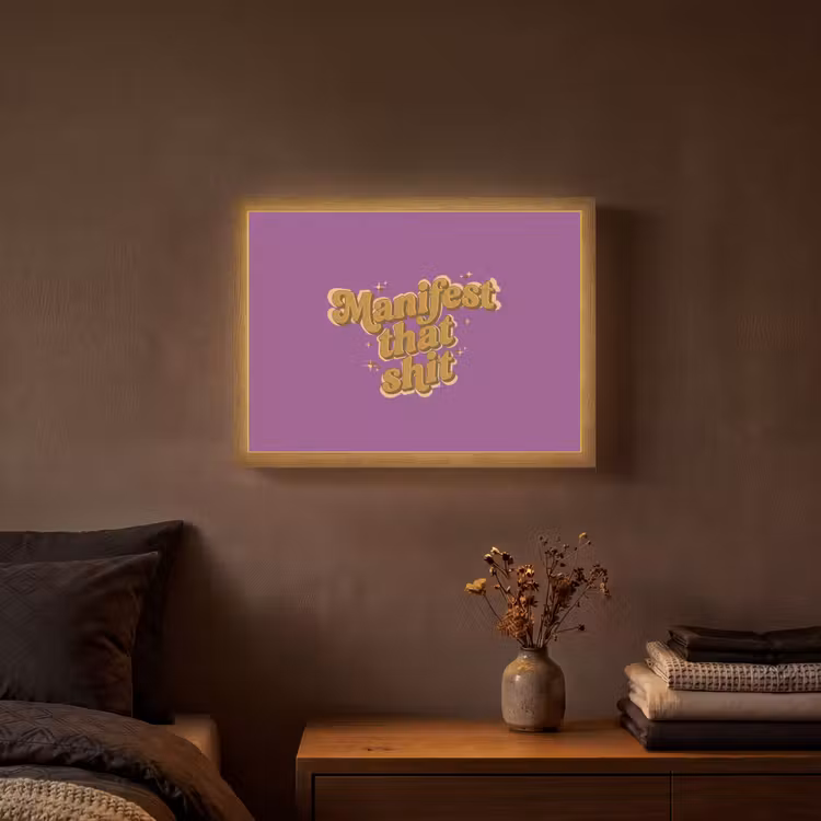 Manifest that shit - Paars - Glitter Light Box met batterij (Wandlamp) middel -sfeer4
