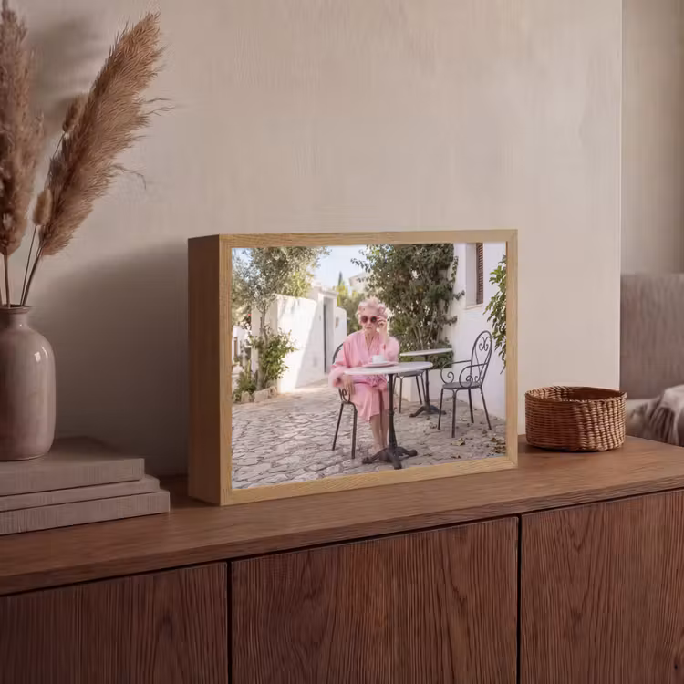 Ochtendjas - Krulspelden - Roze Light Box met batterij (Wandlamp) middel -sfeer2