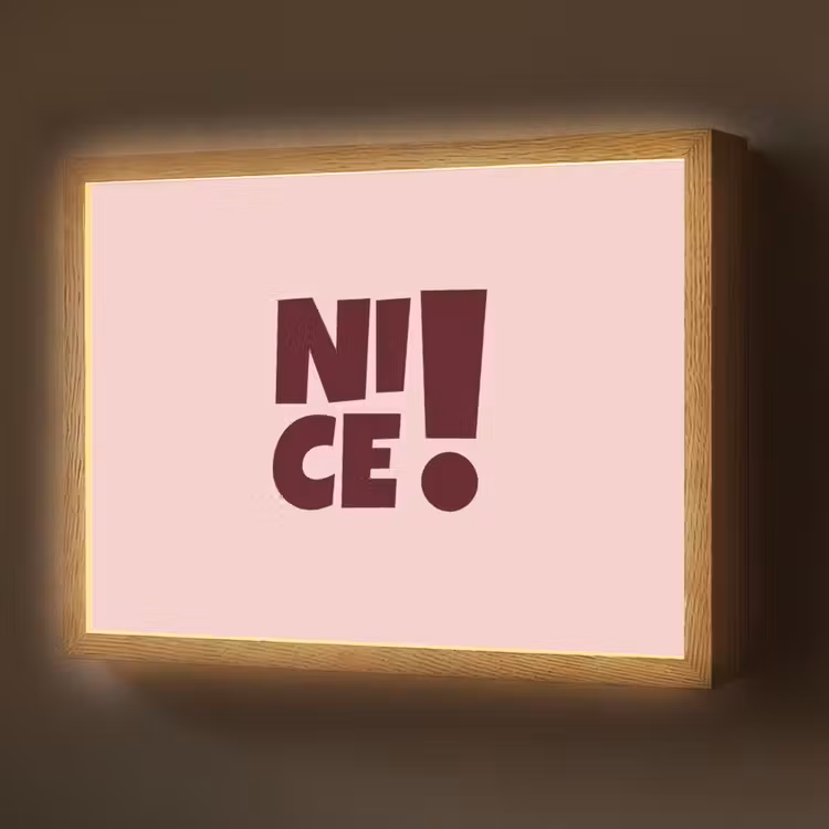 Nice - Uitroepteken - Roze Light Box met batterij (Wandlamp) middel -z3d_website