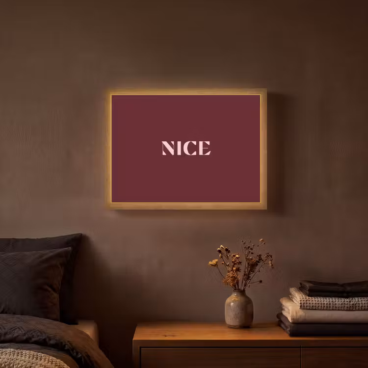 Nice - Bordeaux - Roze Light Box met batterij (Wandlamp) middel -sfeer4
