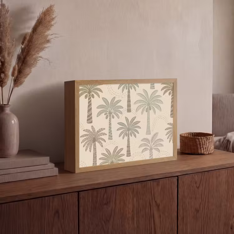 Palmbomen - Patroon - Tropisch - Beige Light Box met batterij (Wandlamp) middel -sfeer2