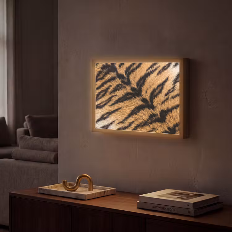 Realistisch - Tijgervacht - Zwart Light Box met batterij (Wandlamp) middel -sfeer1