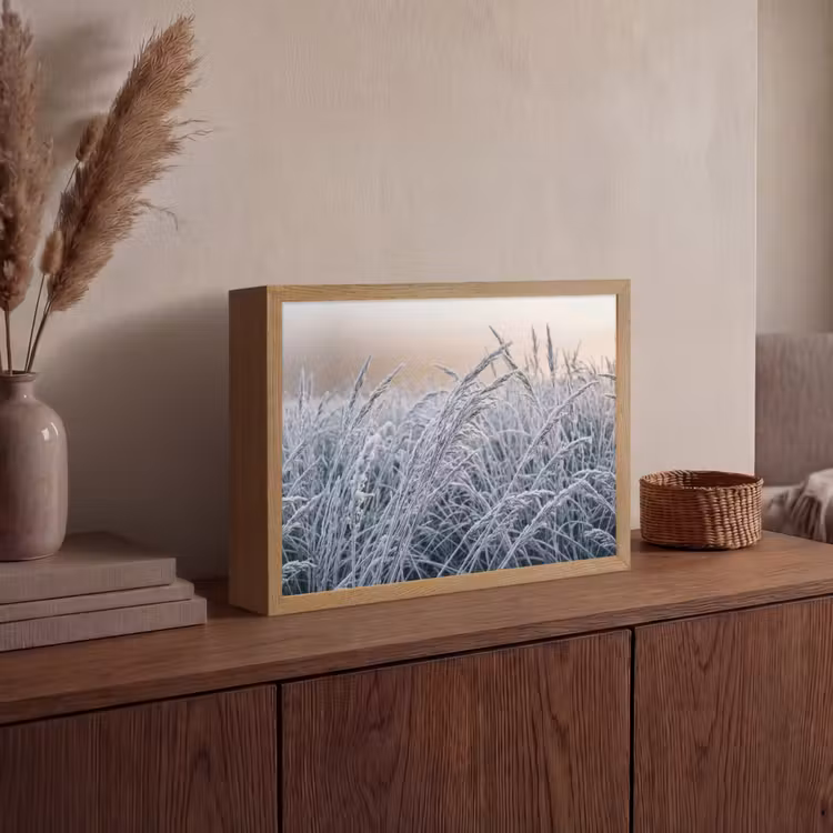 Rijp - Gras - Kristallen - Winter - Minimalistisch Light Box met batterij (Wandlamp) middel -sfeer2