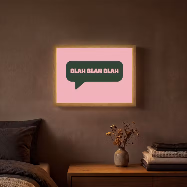 Roze - Tekstwolk - Groen - BLAH BLAH BLAH Light Box met batterij (Wandlamp) middel -sfeer4