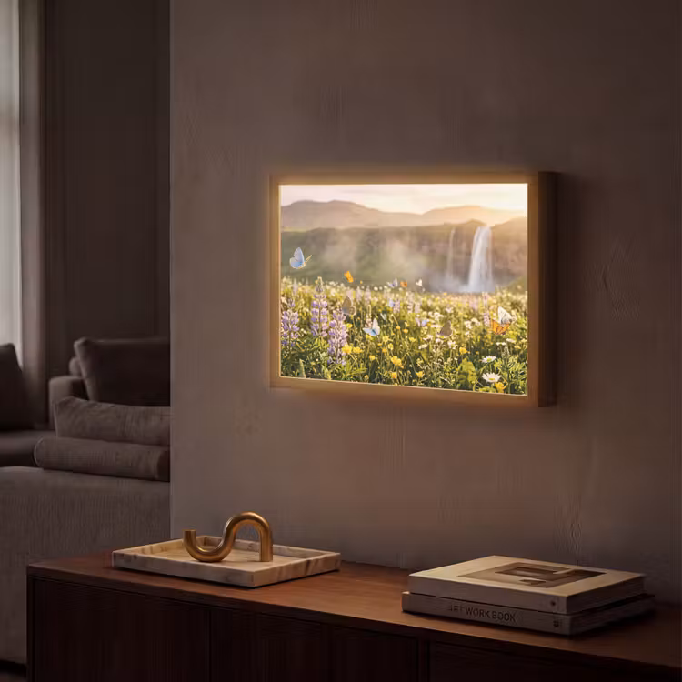 Vlinders - Waterval - Bloemenveld Light Box met batterij (Wandlamp) middel -sfeer1