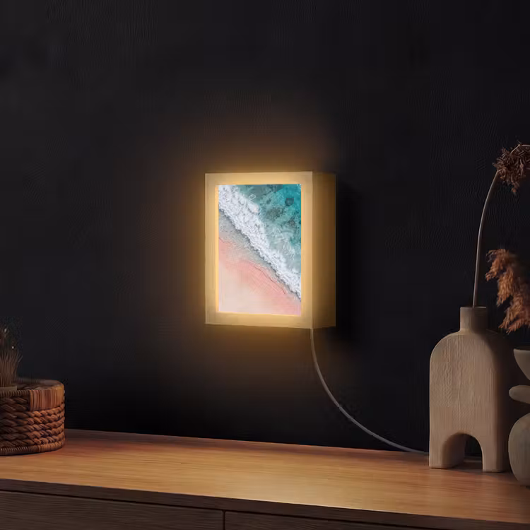 Strand - Oceaan - Golven - Roze Zand - Natuur Light Box met kabel (Wandlamp) klein -sfeer1