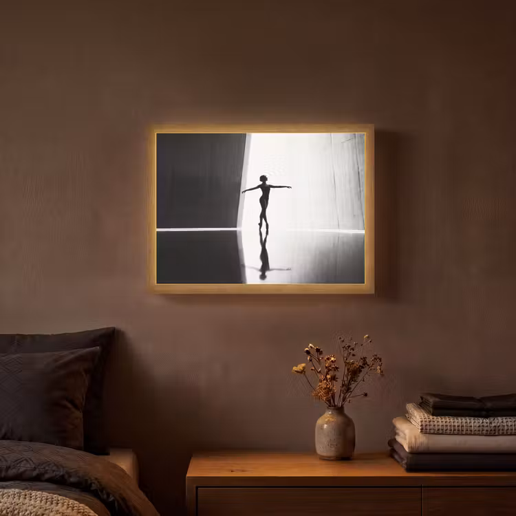 Danser - Silhouette - Kunst - Modern - Zwart-wit Light Box met batterij (Wandlamp) middel -sfeer4