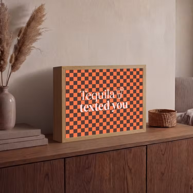 Tequila texted you - Glas - Vierkanten - Oranje Light Box met batterij (Wandlamp) middel -sfeer2
