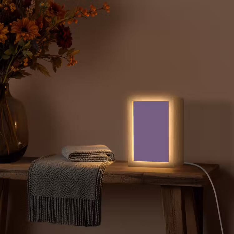 Deep - Plum - Paars Light Box met kabel (Wandlamp) klein 929 -sfeer4