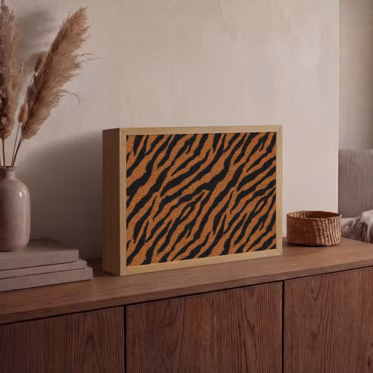 Tijger - Vacht - Zwart Light Box met batterij (Wandlamp) middel 907 -sfeer2