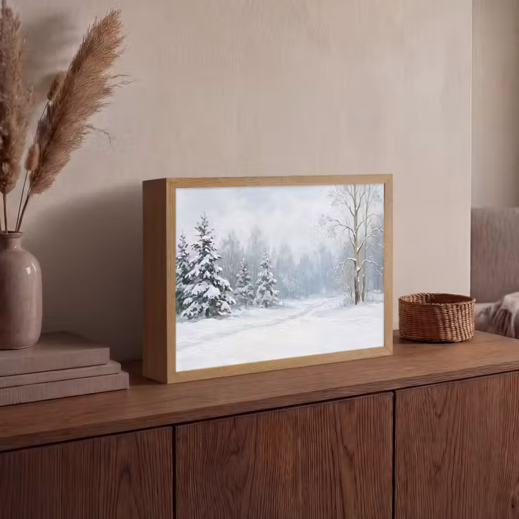 Bospad - Dennen - Sneeuw - Winter - Rustgevend Light Box met batterij (Wandlamp) middel -sfeer2