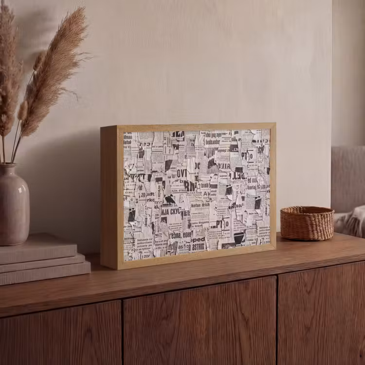 Krant - Gescheurd - Textuur - Abstract - Zwart-wit Light Box met batterij (Wandlamp) middel -sfeer2