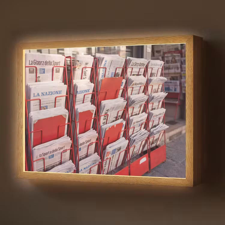 Kranten - Rek - Stedelijk - Dagelijks leven - Rood Light Box met batterij (Wandlamp) middel -z3d_website