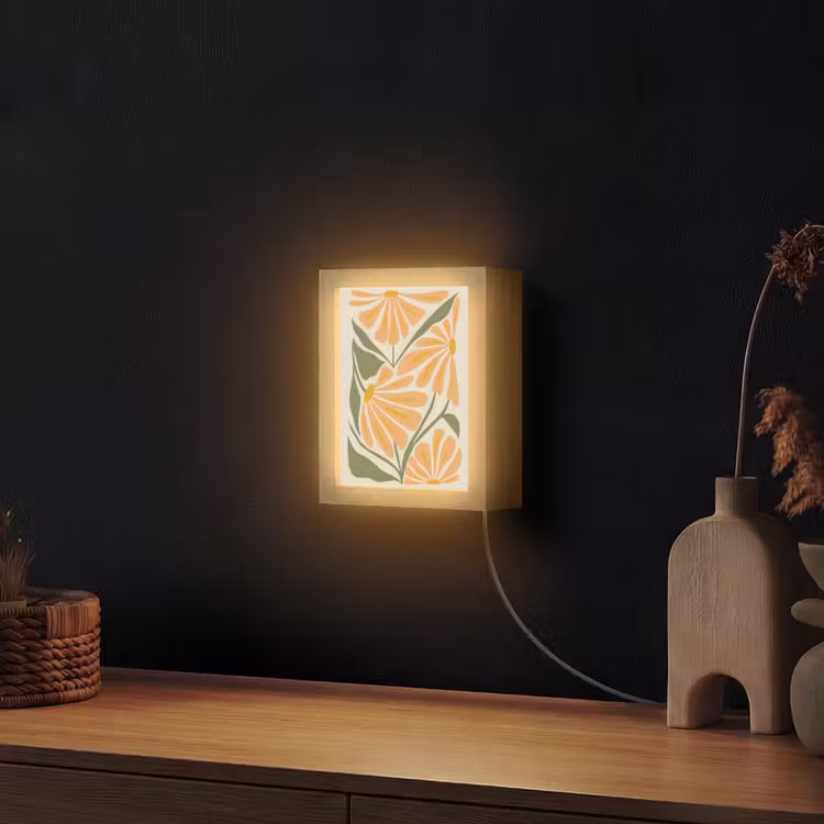 Blaadjes - Zachtoranje - Bloemen Light Box met kabel (Wandlamp) klein -sfeer1