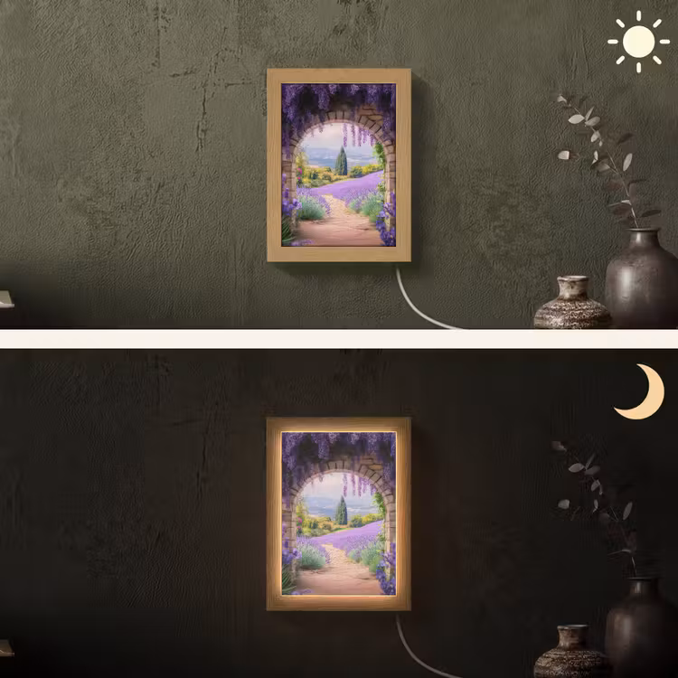 Doorkijk - Lavendel - Bloemen - Paars - Poort Light Box met kabel (Wandlamp) klein -sfeer3