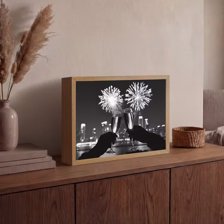 Vuurwerk - Proosten - Skyline - Champagne Light Box met batterij (Wandlamp) middel -sfeer2