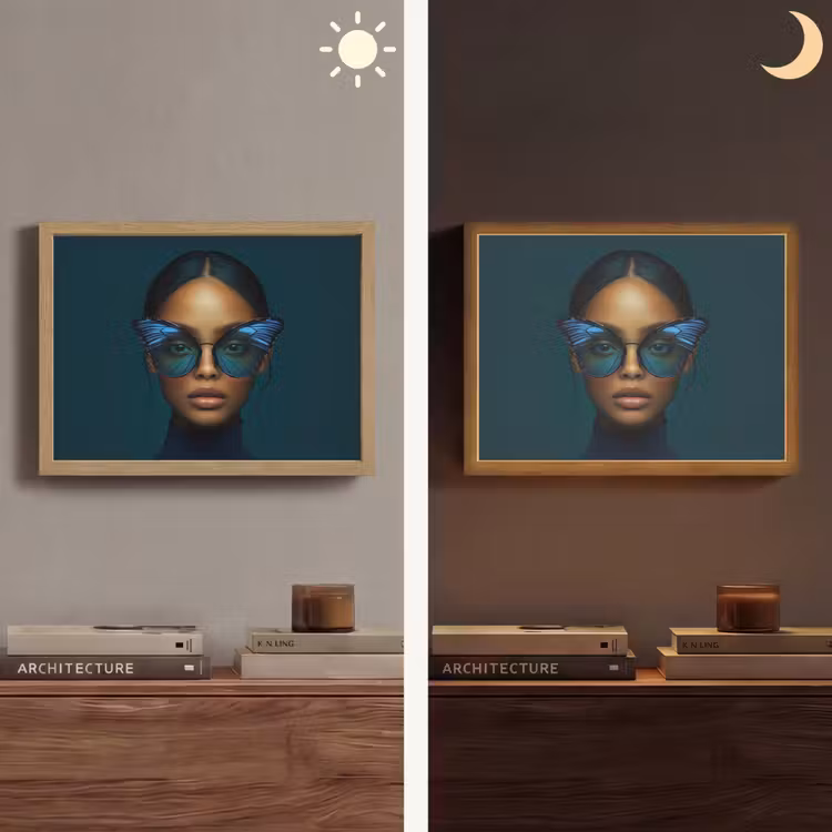 Vrouw - Vlinder - Bril - Blauw - Modern - Portret Light Box met batterij (Wandlamp) middel -sfeer3