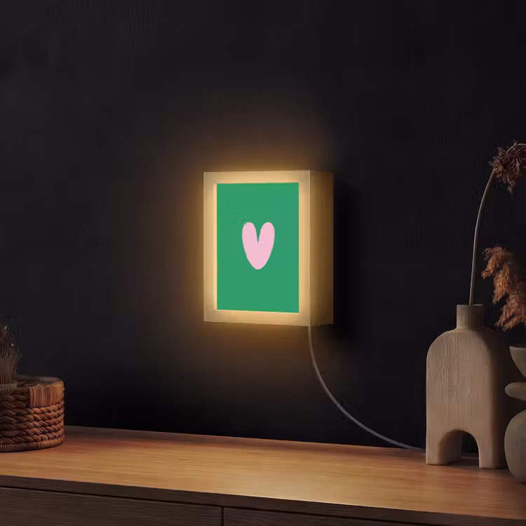 Groen - Hart - Minimalistisch - Valentijn Light Box met kabel (Wandlamp) klein -sfeer1