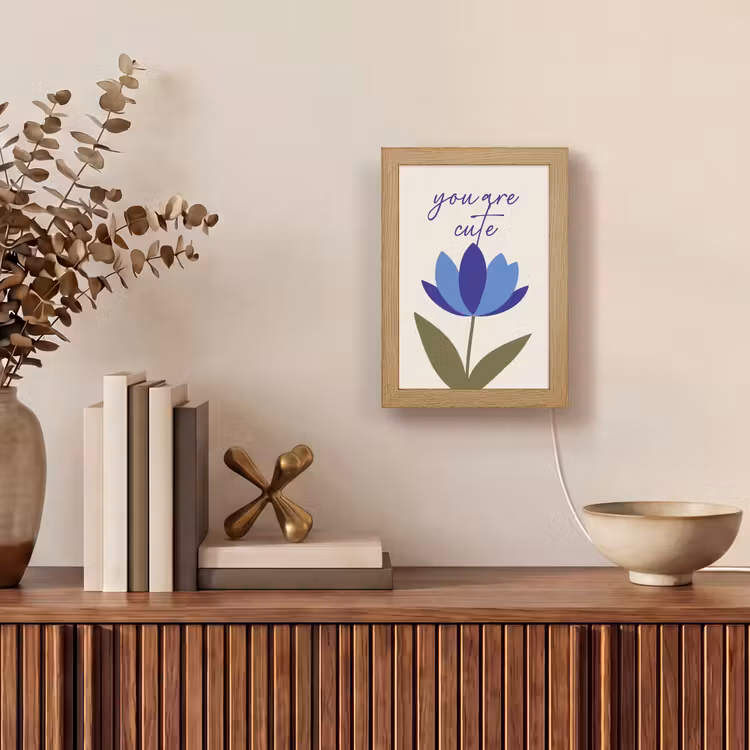 Korenbloem - Valentijn - Bloem - Blauw Light Box met kabel (Wandlamp) klein -sfeer2
