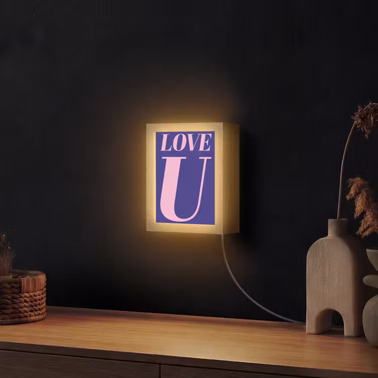 Love - Blauw - Valentijn Light Box met kabel (Wandlamp) klein -sfeer1