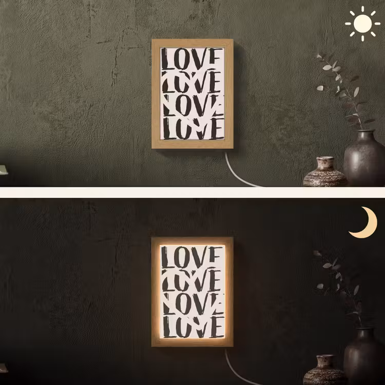 Love - Hart - Beige Light Box met kabel (Wandlamp) klein -sfeer3