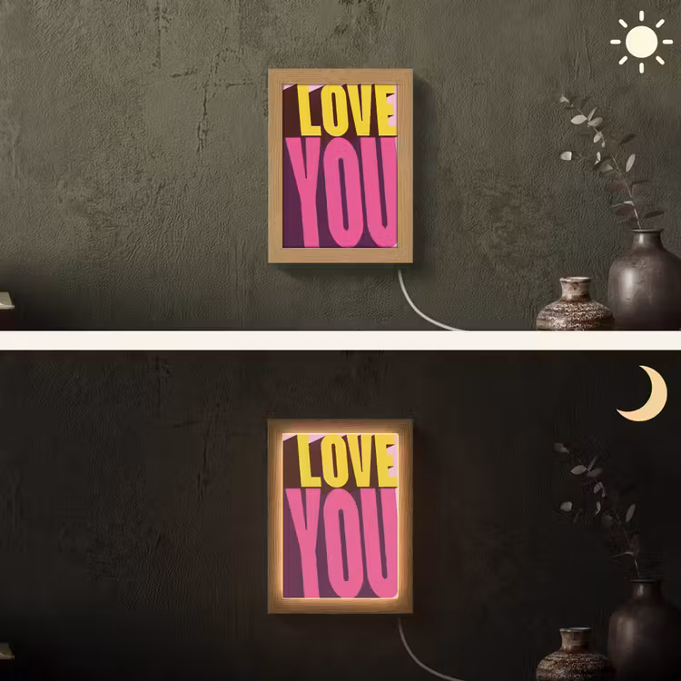 Love - Tekst - Roze - Valentijn Light Box met kabel (Wandlamp) klein -sfeer3