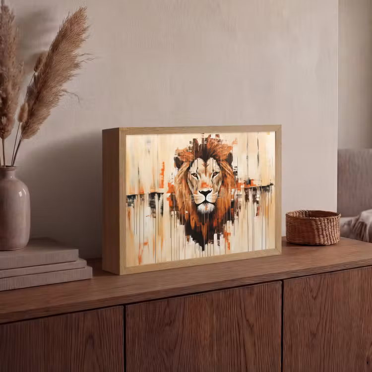 Leeuwenkop - Lijnen - Crème Light Box met batterij (Wandlamp) middel -sfeer2