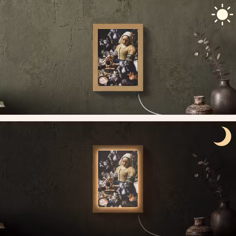 Melkmeisje - Johannes Vermeer - Bloemen - Blauw Light Box met kabel (Wandlamp) klein -sfeer3