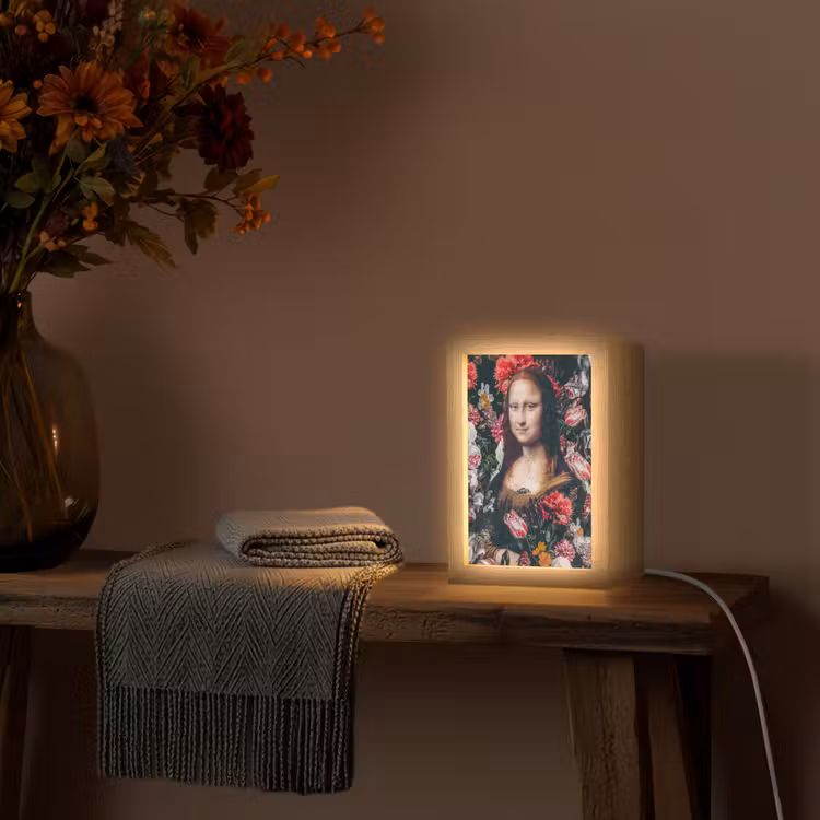 Mona Lisa - Leonardo da Vinci - Bloemen - Roze Light Box met kabel (Wandlamp) klein -sfeer4