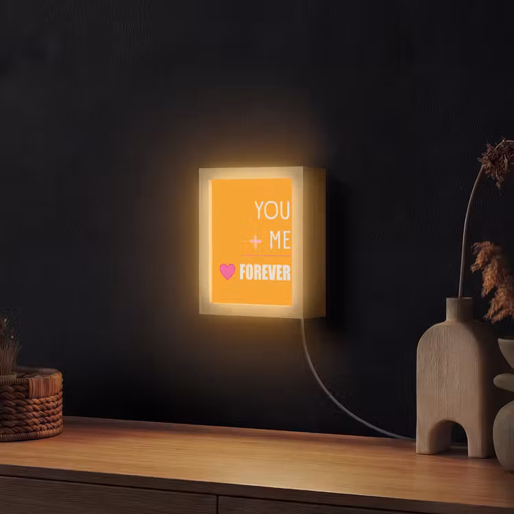 Oranje - Love - Valentijn Light Box met kabel (Wandlamp) klein -sfeer1