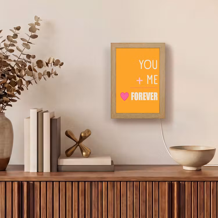 Oranje - Love - Valentijn Light Box met kabel (Wandlamp) klein -sfeer2