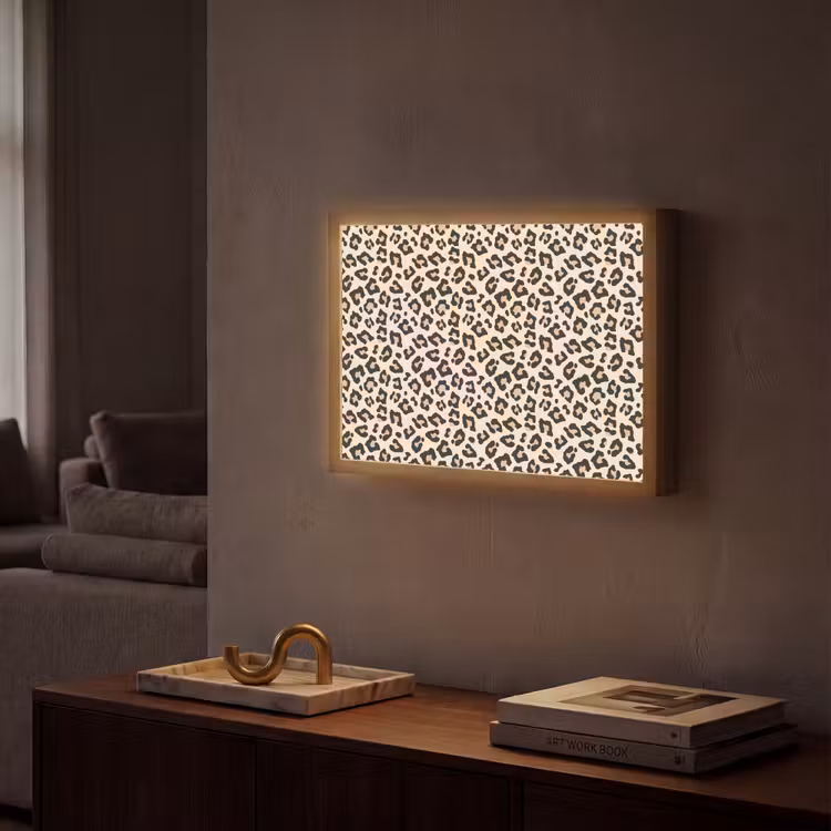 Panterprint - Patroon - Bruin Light Box met batterij (Wandlamp) middel 907 -sfeer1
