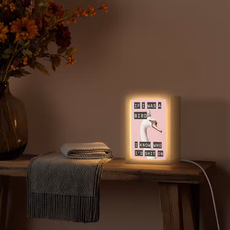 Zwaan - Vogel - Decoratie - Roze Light Box met kabel (Wandlamp) klein -sfeer4
