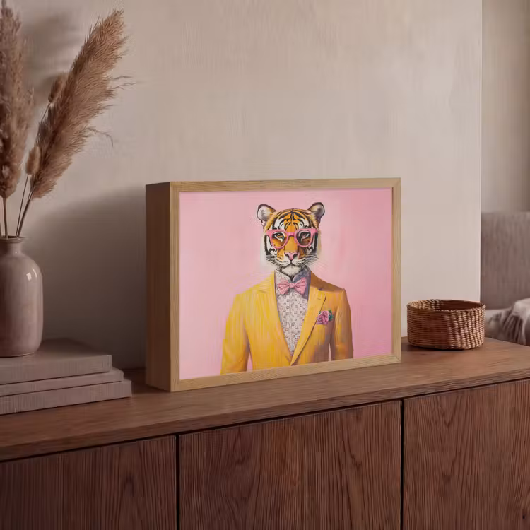 Tijger - Bril - Geel - Jasje Light Box met batterij (Wandlamp) middel -sfeer2