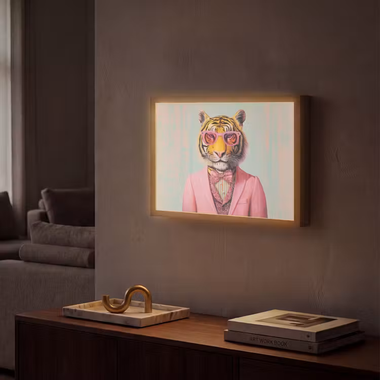 Tijger - Strik - Jasje - Roze Light Box met batterij (Wandlamp) middel -sfeer1