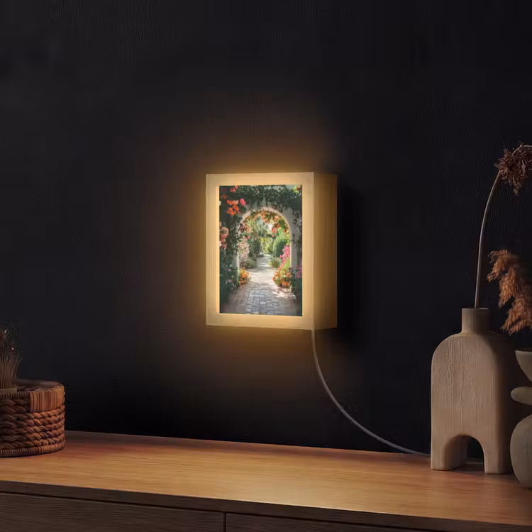 Doorkijk - Bloemen - Natuur - Bloementuin Light Box met kabel (Wandlamp) klein -sfeer1