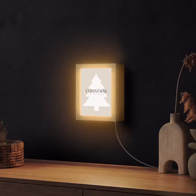 Kerstboom - Japandi - Christmas - Beige Light Box met kabel (Wandlamp) klein -sfeer1